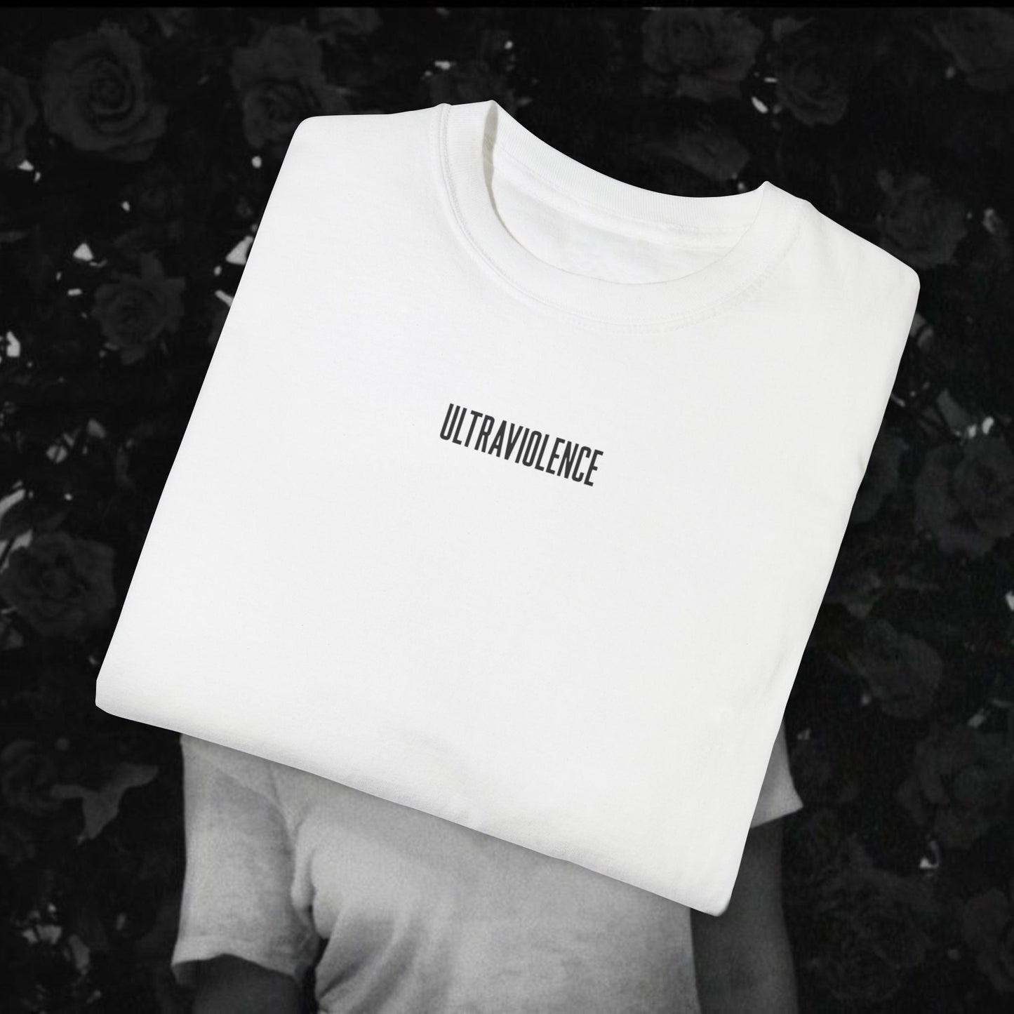 Retro 'Ultraviolence' - T-Shirt Unisex
